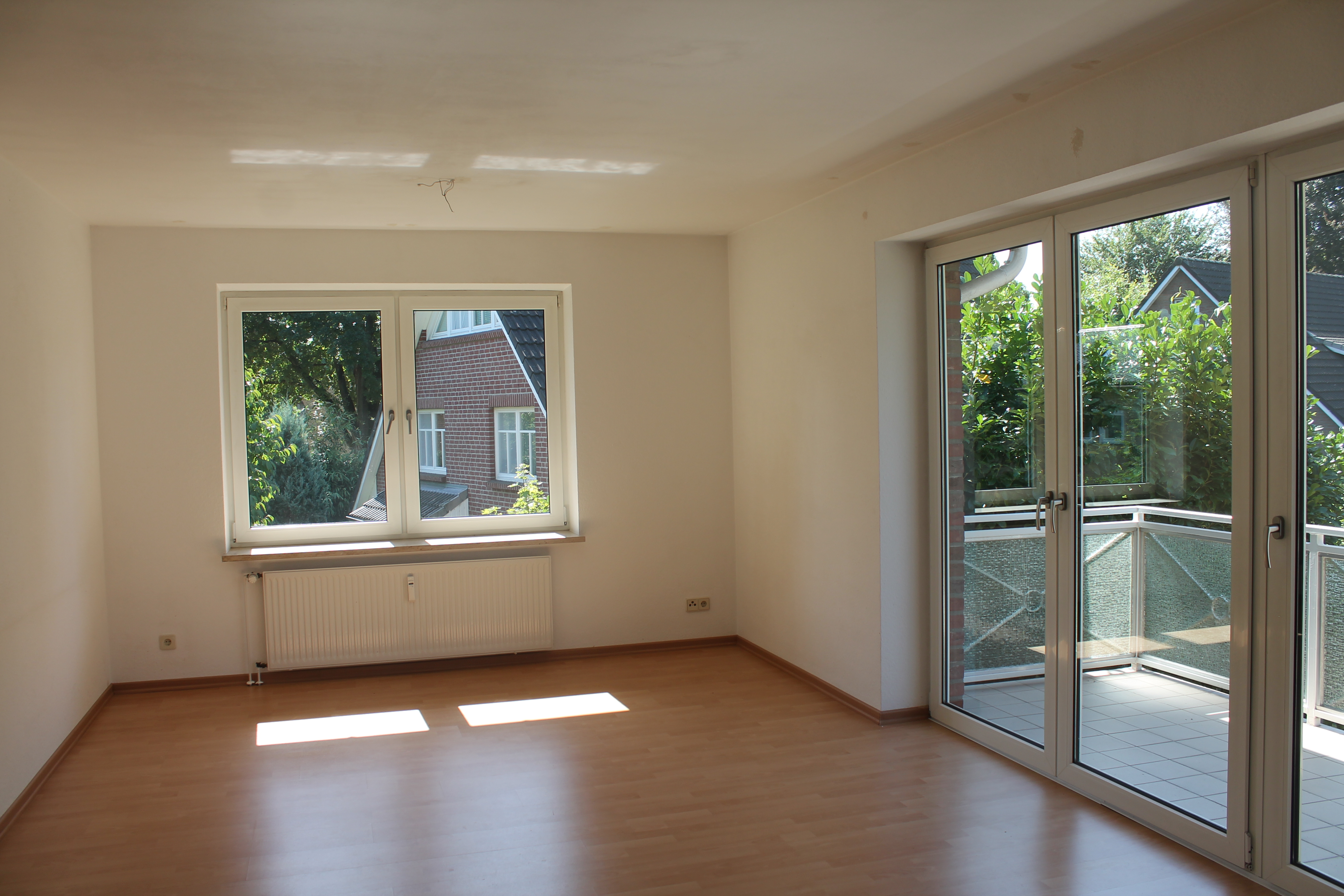 Schnelsen: 1 A Lage, 3 Zimmer-Wohnung in schöner Wohnanlage!